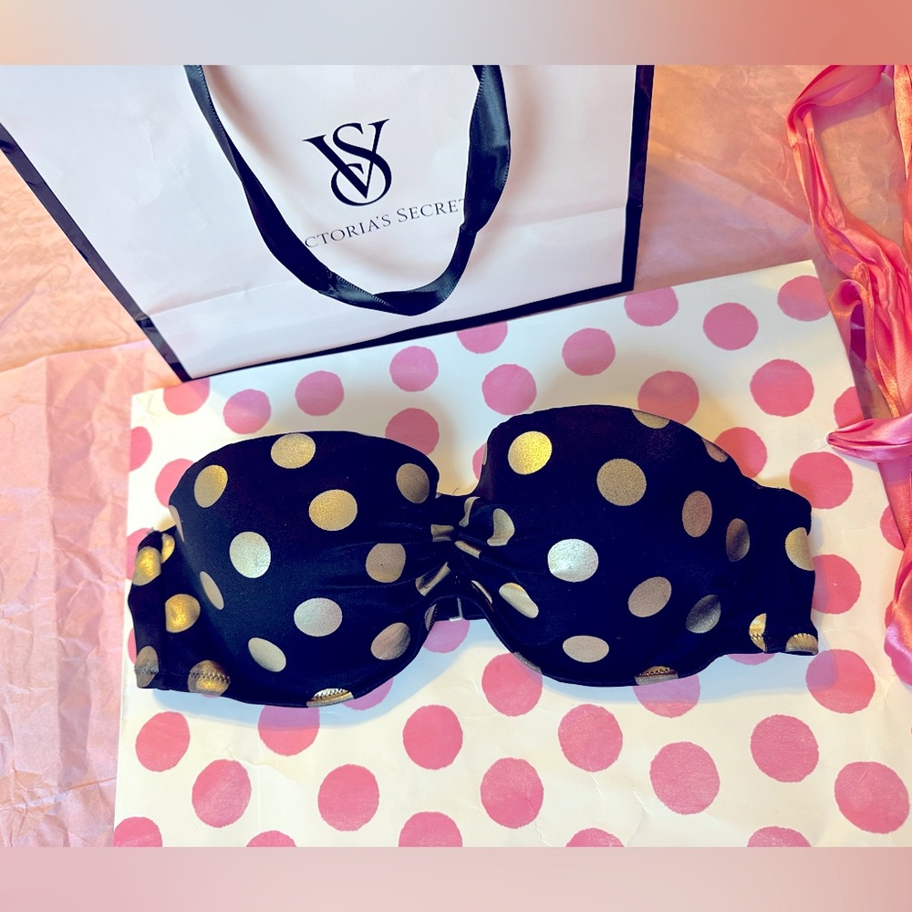 Strapless Victoria’s Secret Bikini Top